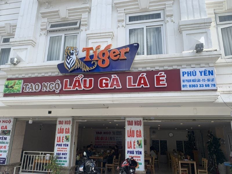 Lẩu Gà Lá É Tao Ngộ